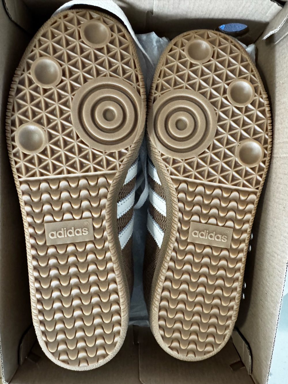 HARD TO GET Samba OG Cardboard Sneakers ❤️‍🔥 Price is FIRM - Picture 9 of 10